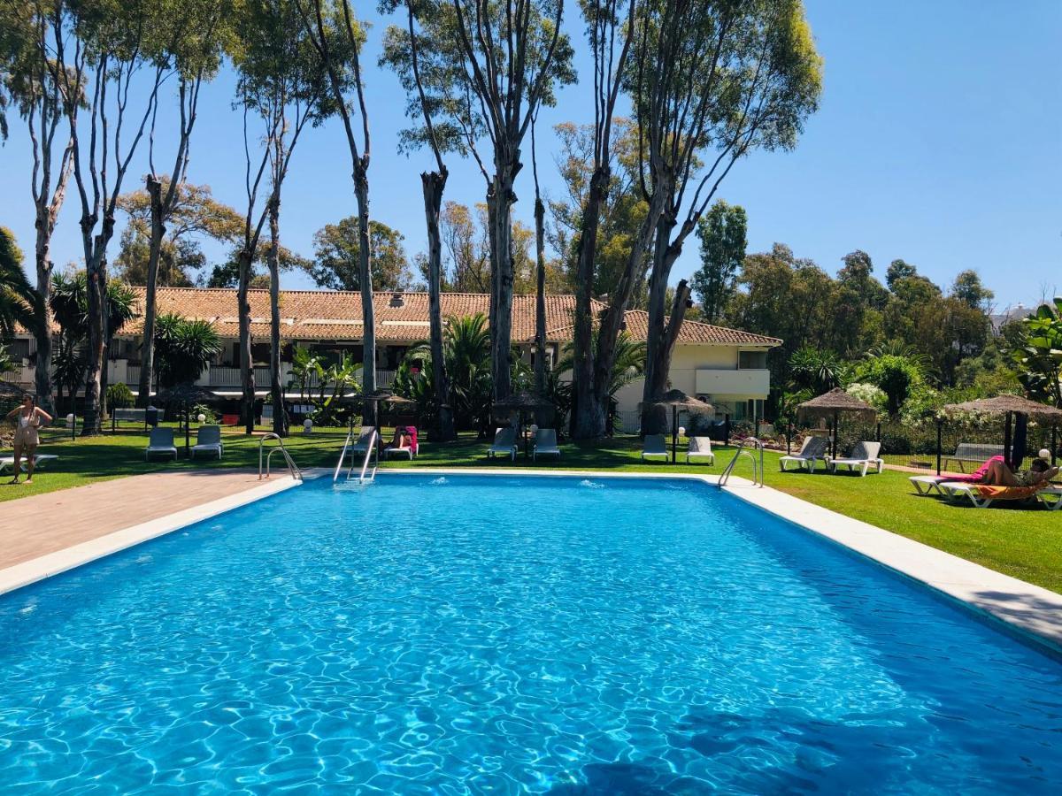 Puerto Banus Pol Suite Y Hada Suite Marbella Eksteriør billede