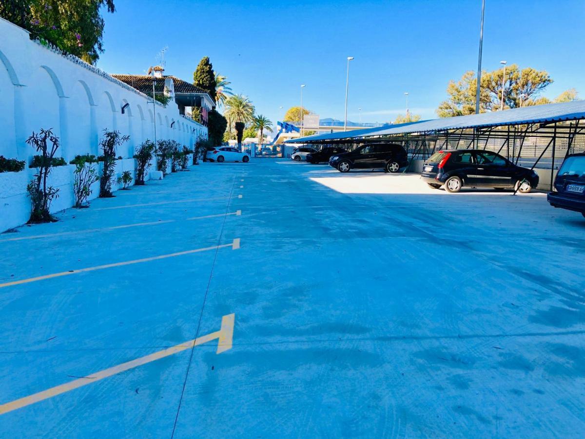 Puerto Banus Pol Suite Y Hada Suite Marbella Eksteriør billede