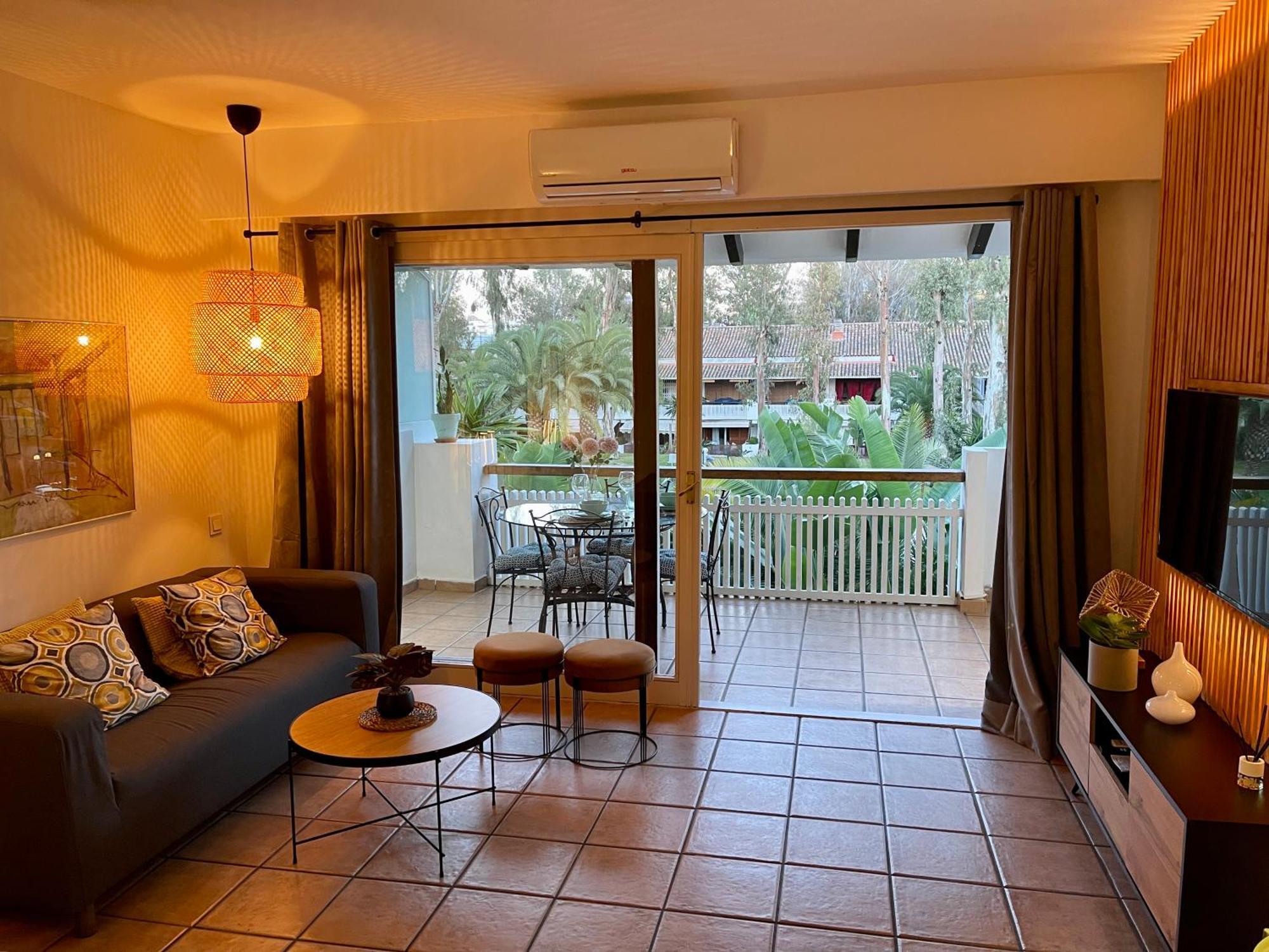 Puerto Banus Pol Suite Y Hada Suite Marbella Eksteriør billede