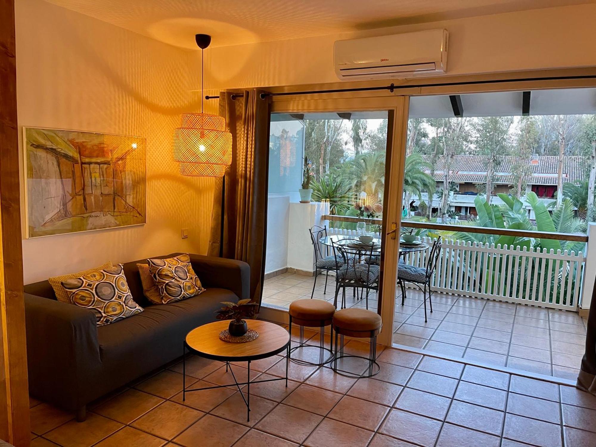 Puerto Banus Pol Suite Y Hada Suite Marbella Eksteriør billede