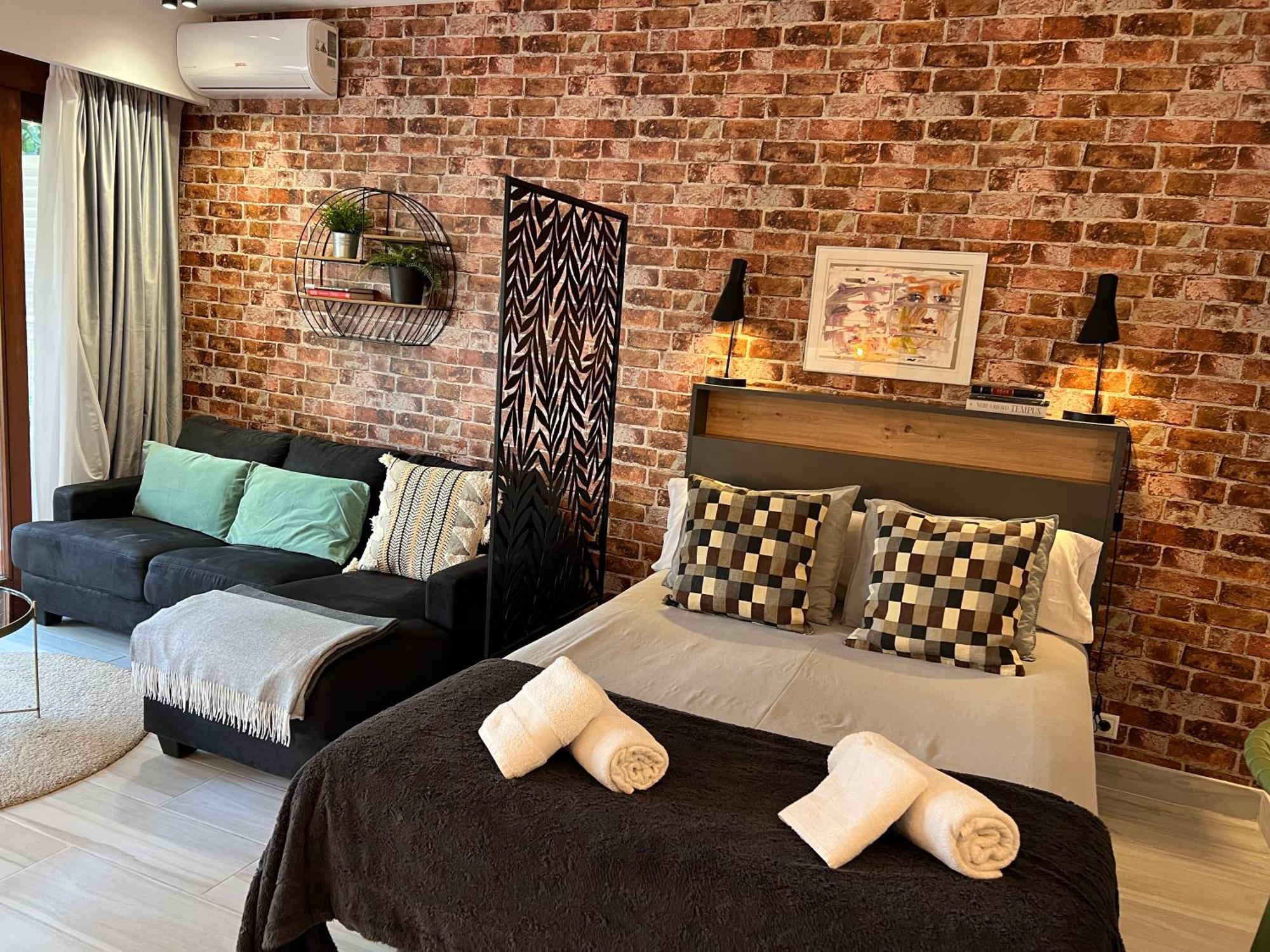 Puerto Banus Pol Suite Y Hada Suite Marbella Eksteriør billede