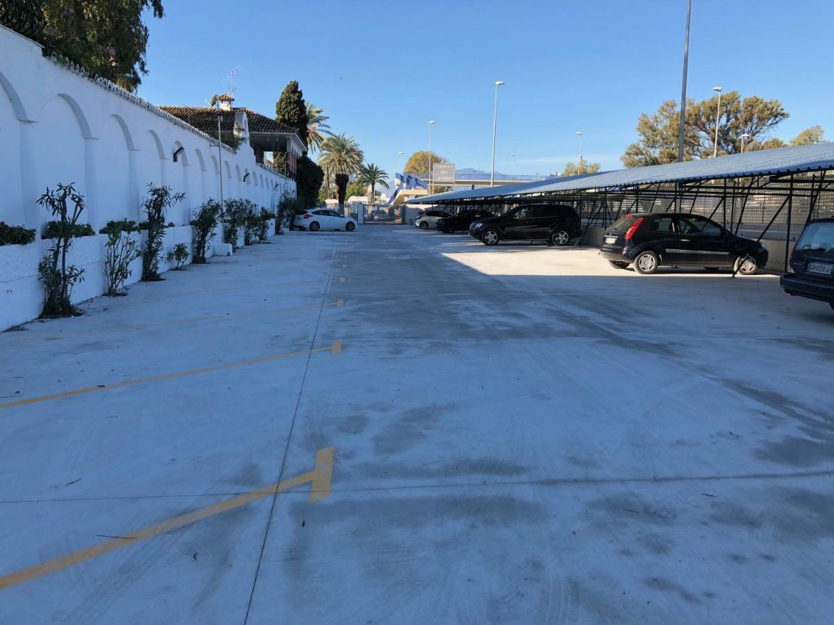 Puerto Banus Pol Suite Y Hada Suite Marbella Eksteriør billede